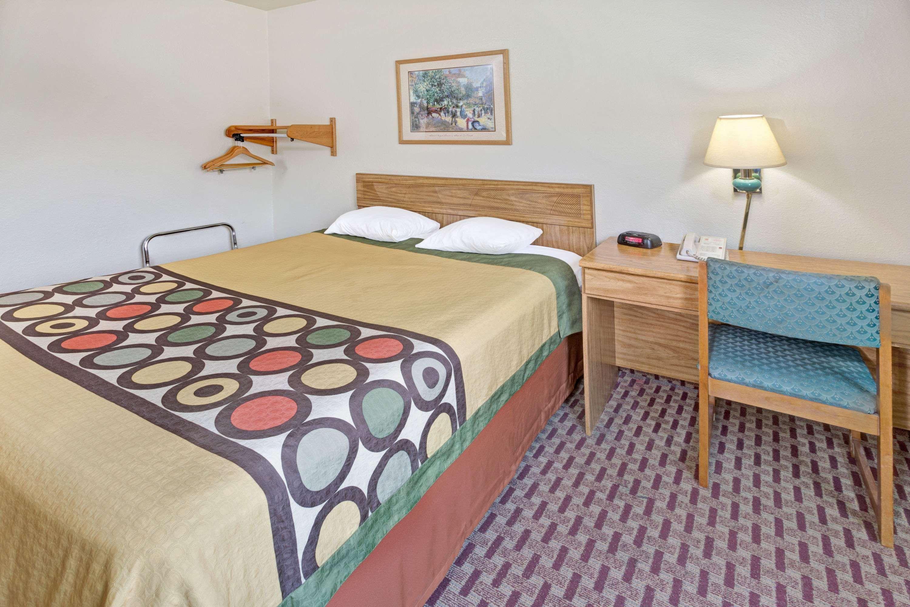 Super 8 By Wyndham Canonsburg/Pittsburgh Area Εξωτερικό φωτογραφία