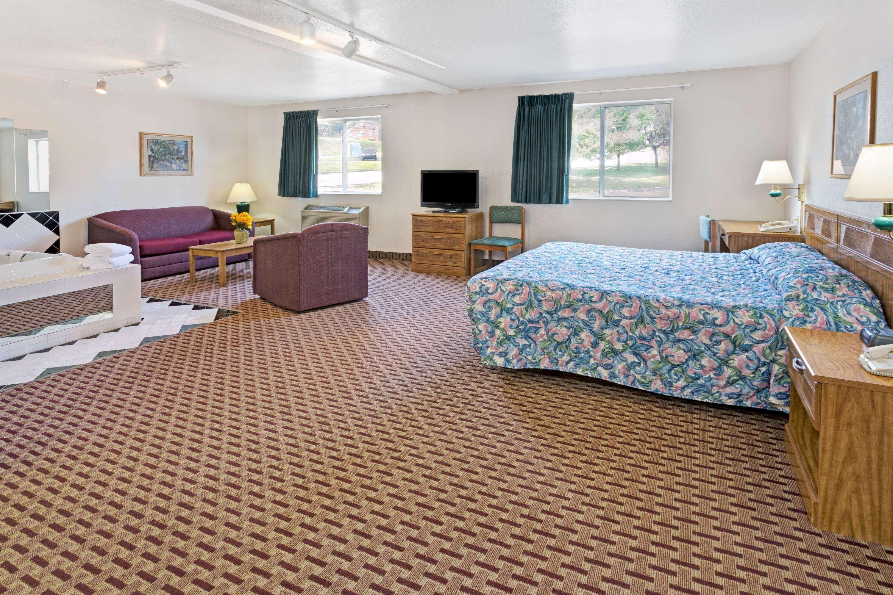 Super 8 By Wyndham Canonsburg/Pittsburgh Area Εξωτερικό φωτογραφία